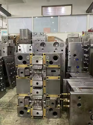 प्लास्टिक इंजेक्शन मोल्डिंग सेवा ABS इंजेक्शन मोल्डिंग आपूर्तिकर्ता कस्टम प्लास्टिक मोल्ड